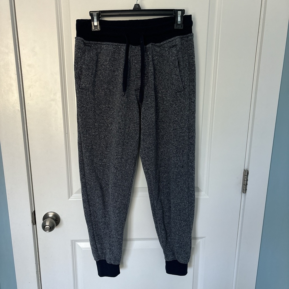 South Pole Black and Gray Knit Pants